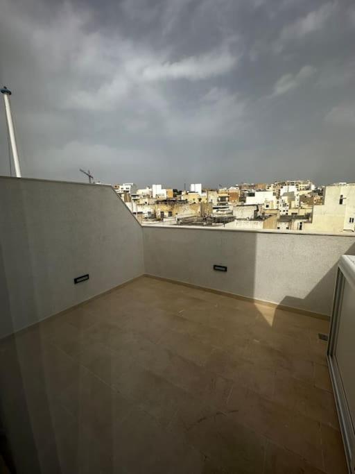 Appartamento Duplex Penthouse In Gzira Sleeps 6 Esterno foto